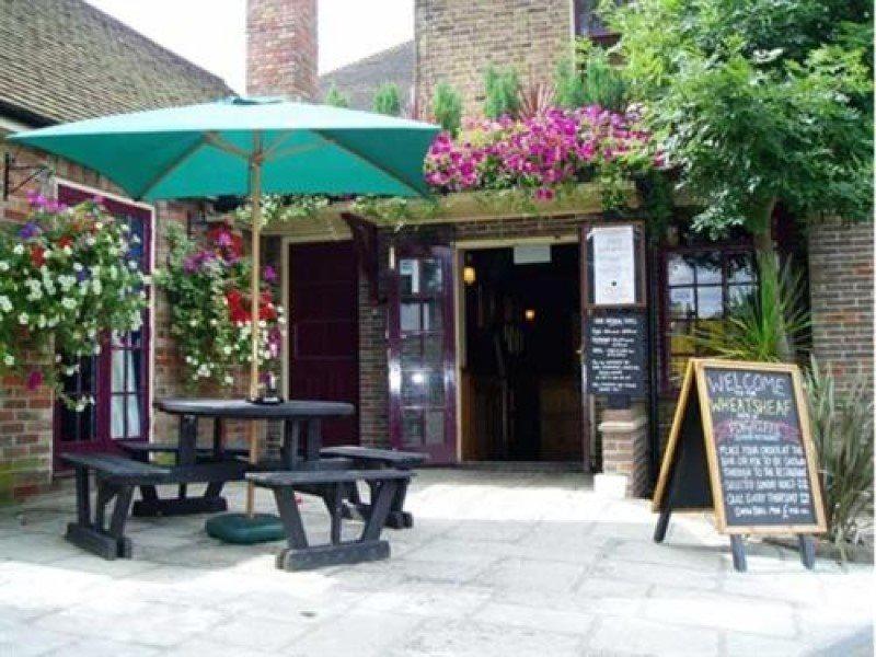 The Wheatsheaf Inn Cuckfield ภายนอก รูปภาพ