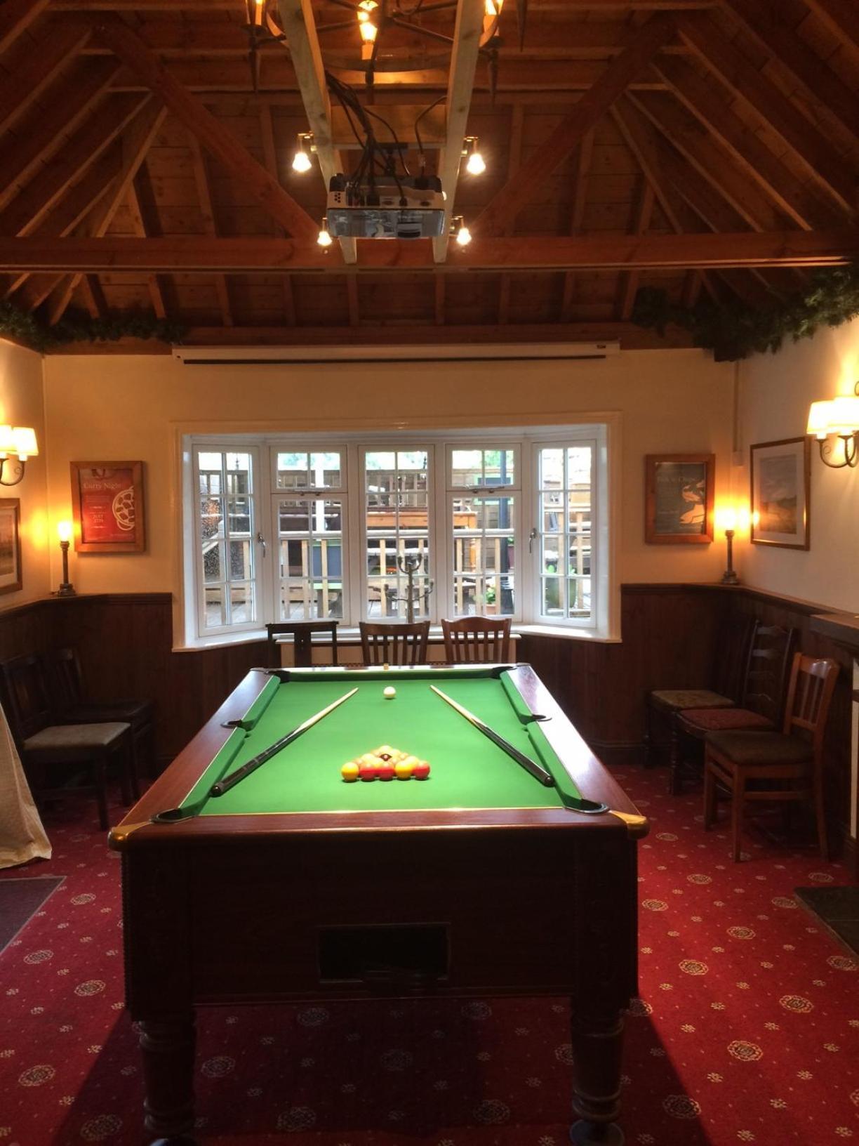 The Wheatsheaf Inn Cuckfield ภายนอก รูปภาพ