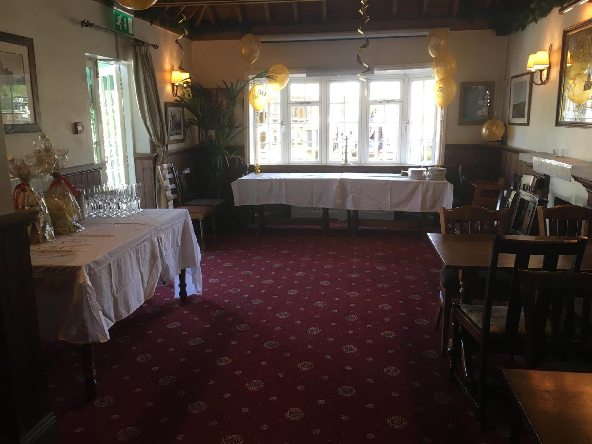 The Wheatsheaf Inn Cuckfield ภายนอก รูปภาพ